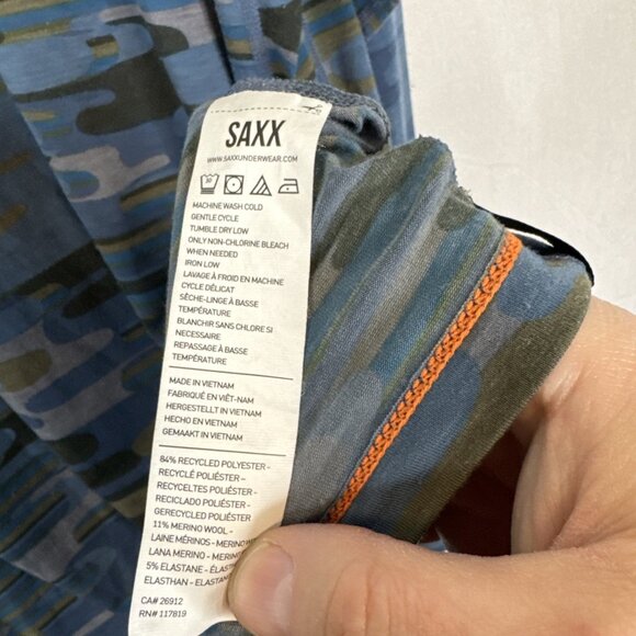 SAXX Viewfinder LS Crew Men’s L Merino Blend Camo Performance Shirt - Picture 4 of 4